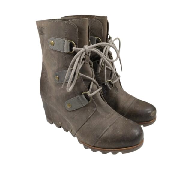 Sorel Joan of Artic Wedge Booties GUC $249 Size 9.5    S3045 - Picture 4 of 12